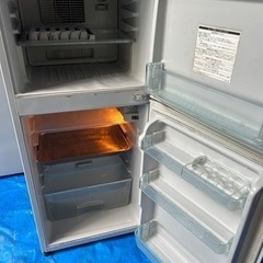 TOSHIBA 2ドア　冷蔵庫の画像