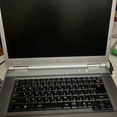 パソコン ノートパソコンの画像