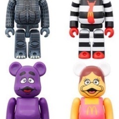 【当選者限定品】マクドナルド×ゴジラ×ベアブリックのコラボフィギュアの画像