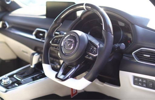 cx-8 ステアリング