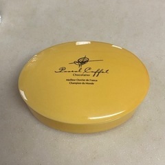 美品 陶器 小物入れ 小皿 チョコレート入れ パスカルカフェ 日本橋 黄色 北欧の画像