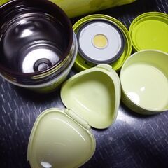 （管理-A-４)　象印保温弁当箱中古品の画像