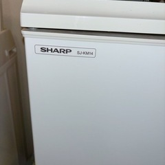 【至急】あげます！SHARP 冷蔵庫135Lの画像