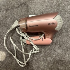 パナソニックヘアドライヤーEH-NE2A