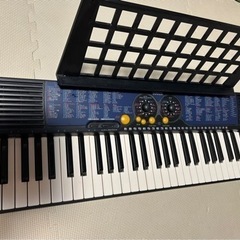ヤマハキーボード（PSR-130, 40鍵盤）