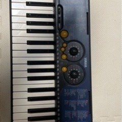 ヤマハキーボード（PSR-130, 40鍵盤）の画像