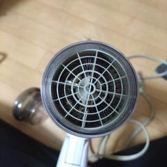 ドライヤーあげますの画像