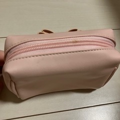 新品☆パールチェーンバッグ白色＋おまけポーチ付の画像