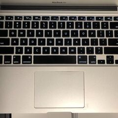 「MacBook Air 13インチ Early 2015」軽量薄型モバイルノートPC / Core i5搭載 / メモリー8GB / SSD-256GB / Webカメラ / Bluetooth / 無線LAN / MacOS(Monterey)&Office2019とWin11Pro(23H2)＆OfficeProPlus選択起動可能の画像