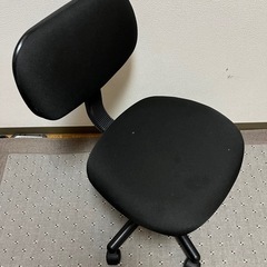 勉強できそうな椅子