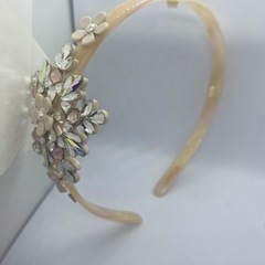 美品 アレクサンドルドゥパリ スワロ カチューシャパール