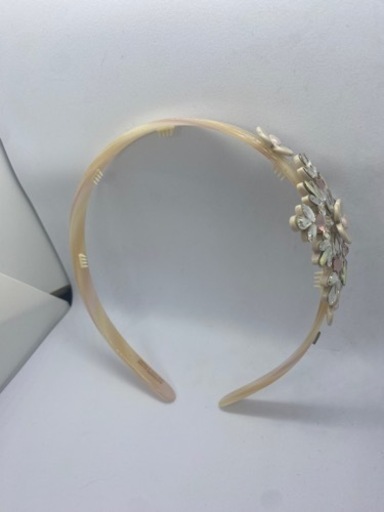 美品 アレクサンドルドゥパリ スワロ カチューシャパール