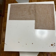 テーブル