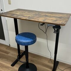 電動昇降式デスク スタンディングデスク 無階段昇降 Cubiker 【幅140*奥行き60cm】の画像