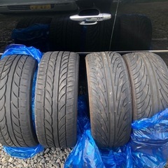 希少サイズ 215/30R20 札幌から