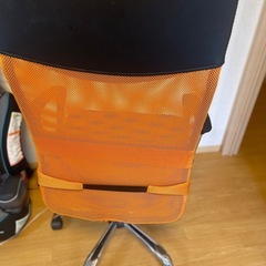 オフィスチェアの画像