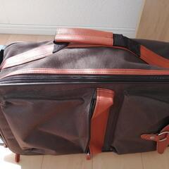 スーツケースの画像