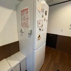 白い冷蔵庫　１年未満