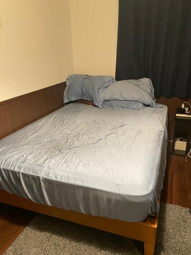 ニトリのマットレス付きダブルベッド