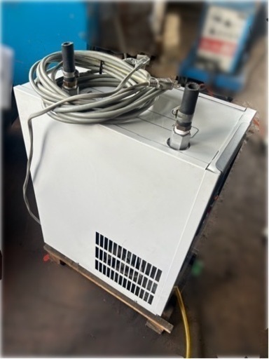 富士コンプレッサー製作所 冷凍式エアドライヤ FDB-22