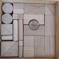 差し上げます　積み木の画像