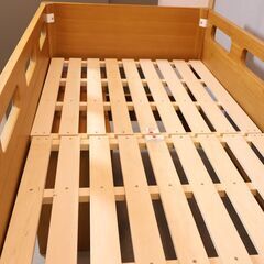 ACTUSで取り扱われていたFUZZLE(ファズル)ハイベッドです。ホワイトオークの深い杢目が使い込むほどに愛着の湧く風合いです。子供の成長に合わせてスペースを有効活用した使い方が出来ます♪の画像