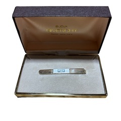 GIVENCHY（ジバンシー） ロゴ デザイン タイピン