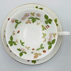 【WEDGWOOD】ワイルドストロベリー カップ＆ソーサー 1客の画像