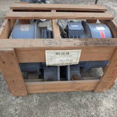 ユーラステクノ　バイブレーター　KEE-24-6B 200V 新品　予備品にの画像