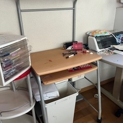 パソコンデスク
