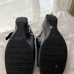 楽に履ける　サンダル　黒　の画像