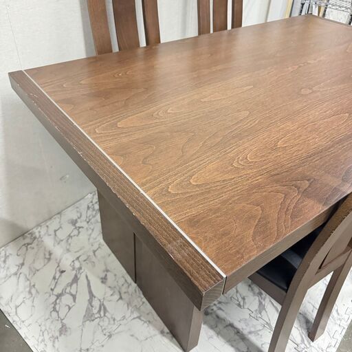 18863   ダイニングテーブルセット　椅子4脚   ◆大阪市内・東大阪市他 6,000円以上ご購入で無料配達いたします！◆ ※京