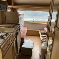 キャンピングトレーラーの画像