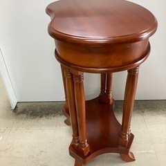 K2407-643 サイドボード 猫脚 天板背面汚れあり 中古の画像