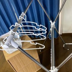 室内用物干し竿の画像