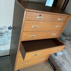タンスの画像