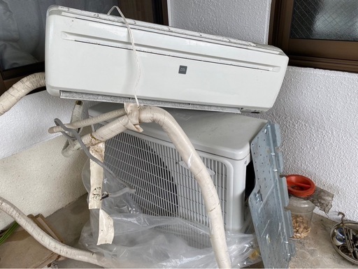 冷房専用エアコン