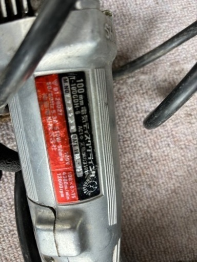 電気ディスクグラインダ☆TOSHIBA☆SHINKO☆T-100GDH☆DGD-100A☆1台4000円です♪