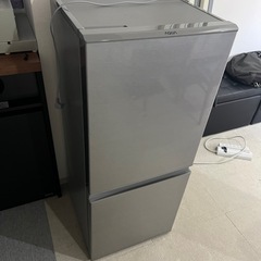 2ドア冷蔵庫

