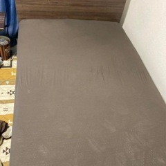 セミダブルベッド