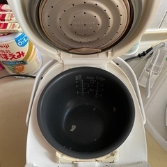 炊飯器の画像