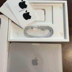 ほぼ新品MacBook Pro 14インチ 充放電回数7回