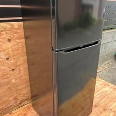 市内送料無料【2023年式中古美品】130L 2ドア　冷蔵庫　の画像