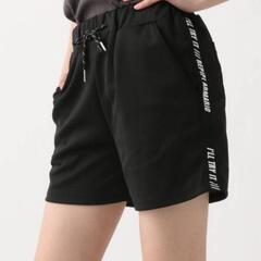 新品　repipi armario　サイドラインカットショートパンツ