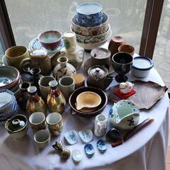 陶器の食器等いろいろ差し上げます！