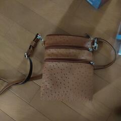 ショルダーバッグ