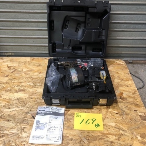 【ゆ.ec】HITACHI KOKI 日立工機 高圧ロール釘打機 NV65HR 65mm 動作確認済 使用感あり 箱あり 取説付