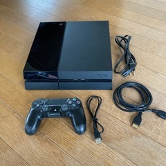 値下げ　
PS4 美品　の画像