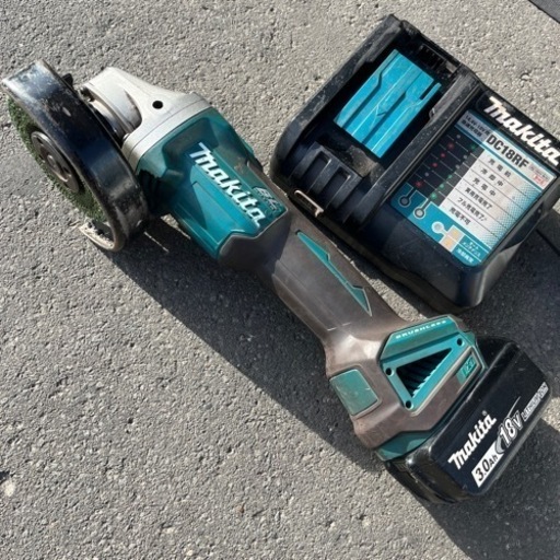 マキタ 充電式ディスクグラインダ GA504DN