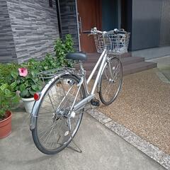 🎀😀ブランド・ブリジストンのアルミ製スポーティ自転車の画像